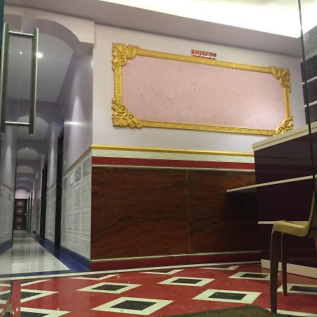 Hotel Marhaba ムンバイ エクステリア 写真